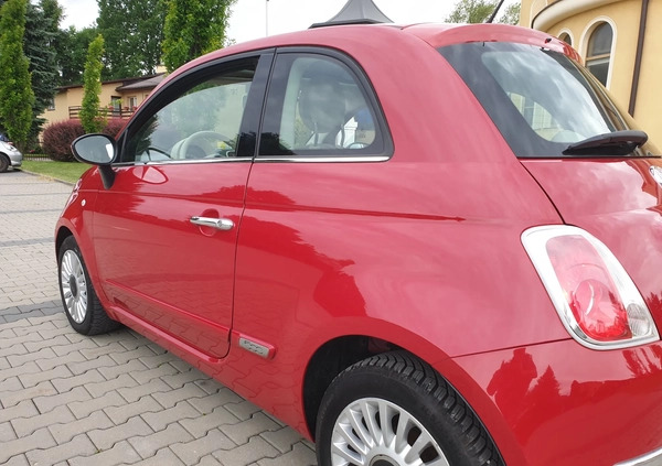 Fiat 500 cena 21900 przebieg: 110759, rok produkcji 2010 z Rzeszów małe 742